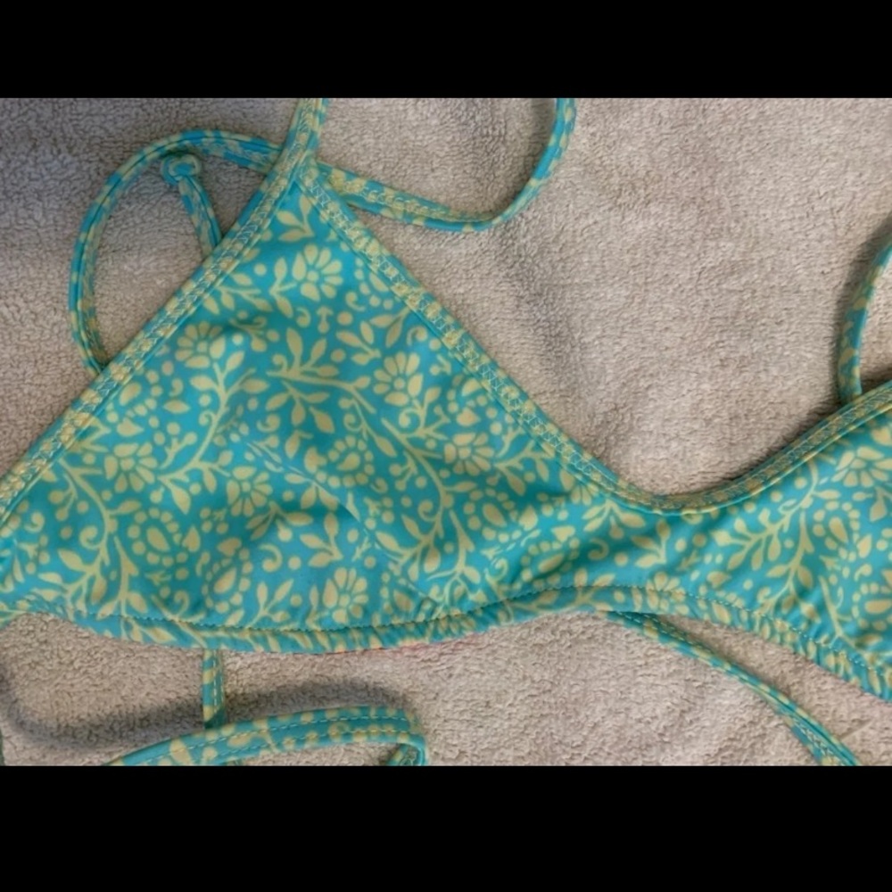 Reversible printed Bikini top - Picture 4 of 4